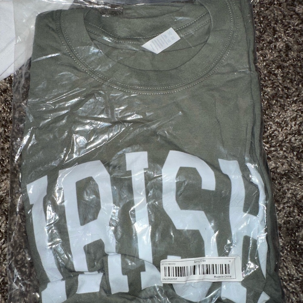 Green Irish T-Shirt with Shamrock - Picture 2 of 2
